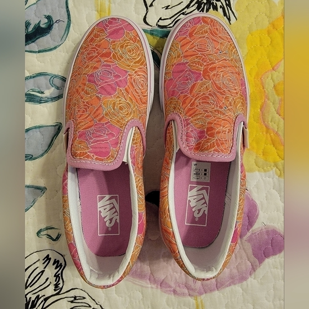 NWOT Vans Girls Floral Slip On Shoes